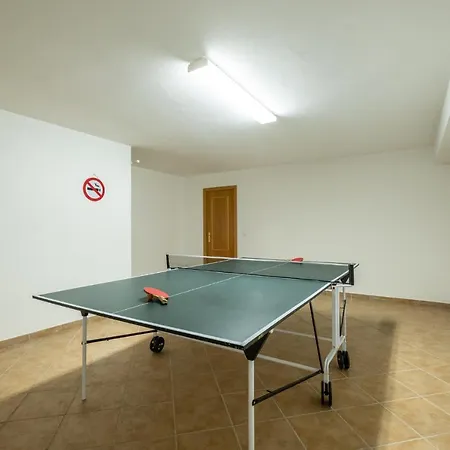 #25 Charming Sea View Privateterrace & Jacuzzi Vila *